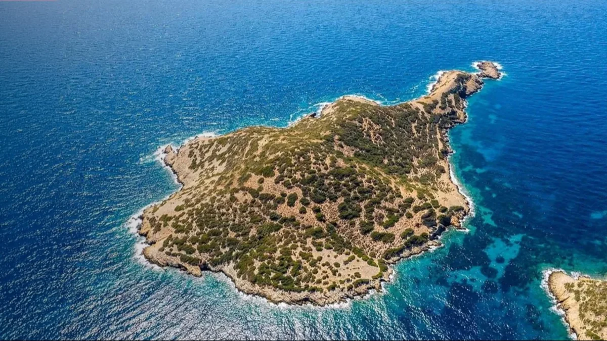 12 mil hayalleri kuran Atina'da Ege adası satışa çıktı! Fiyatı 251 milyon TL