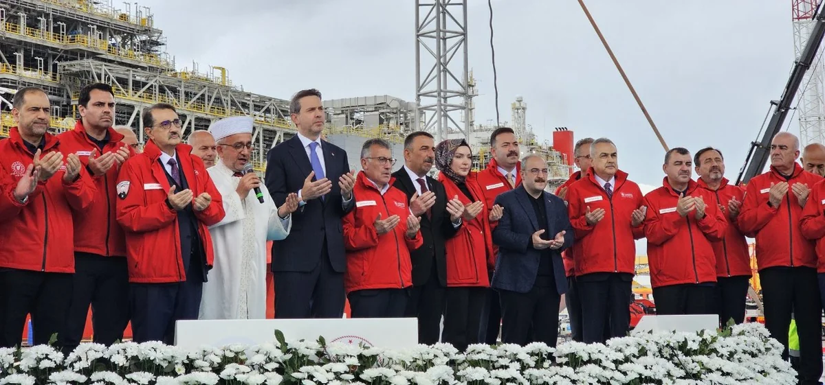 Her dört evden üçünde Türk gazı yanacak! Osman Gazi, Karadeniz’de 20 yıl boyunca görev yapacak