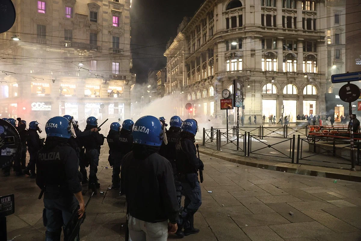 Milano’da protestolar kontrolden çıktı! Mağazalar yağmalandı, 160 kişi gözaltına alındı