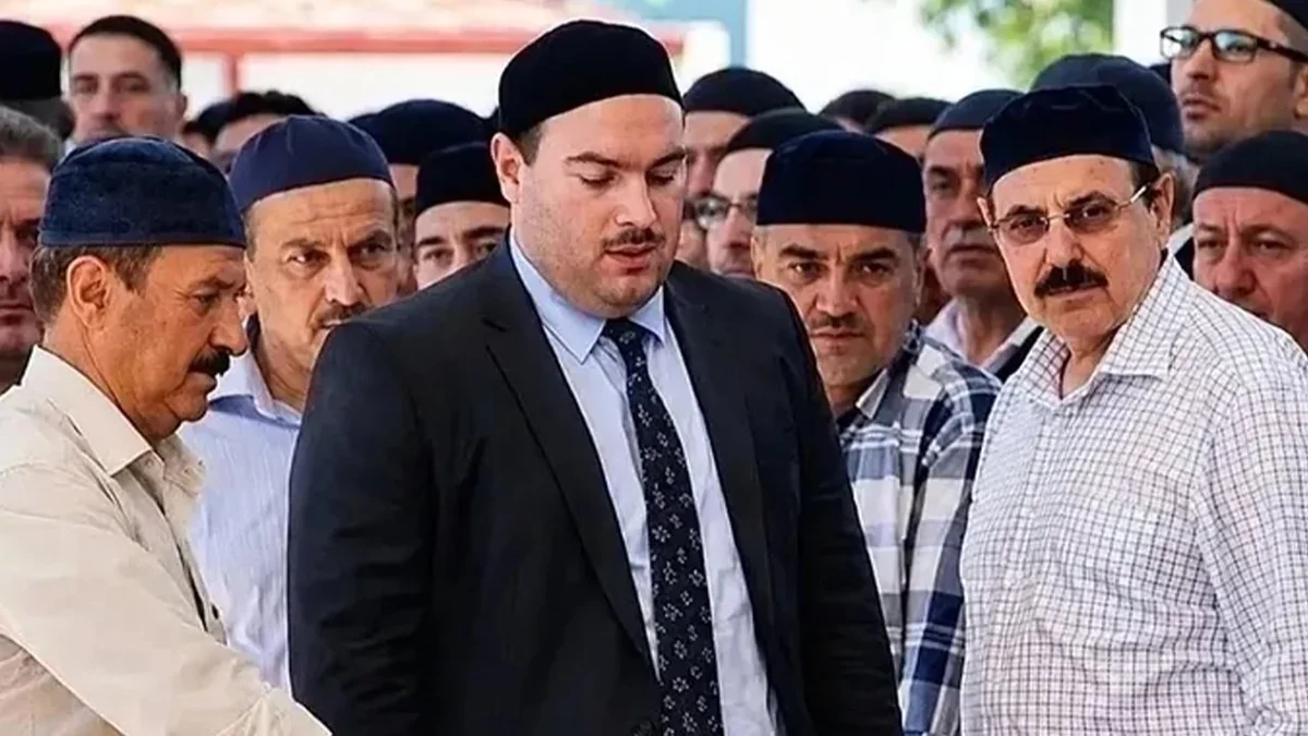 Alihan Kuriş soruşturmasında FETÖ izi: 5 adet F serisi 1 dolarlar ele geçirildi
