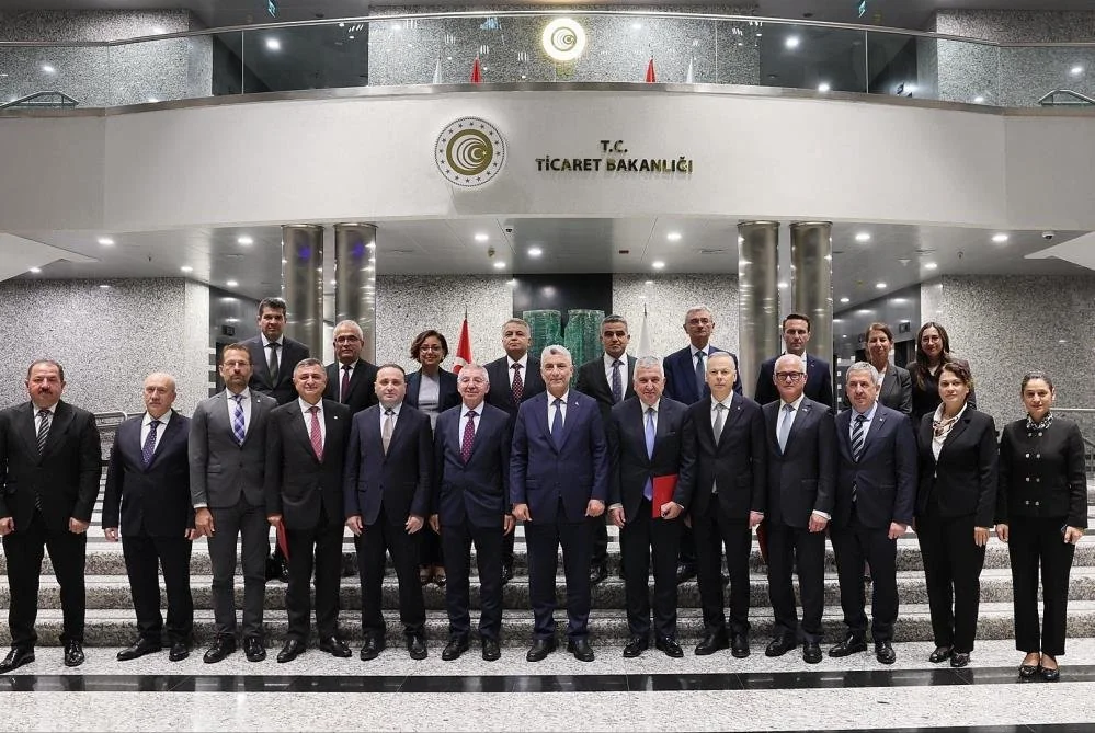 Bakan Bolat’tan AB’ye otomotiv hamlesi! Türkiye için girişimler sürüyor