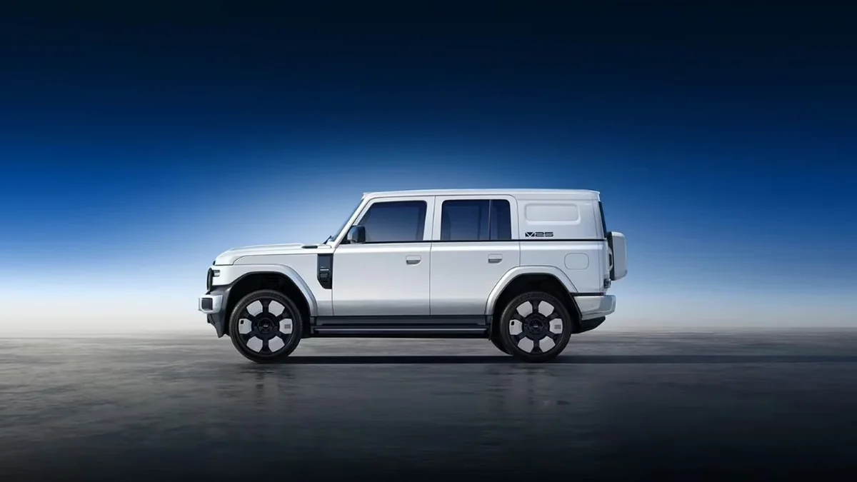 1 milyon TL'lik Chery iCar V25 ön satışa çıktı: 100 km'de 1,52 litre yakıyor