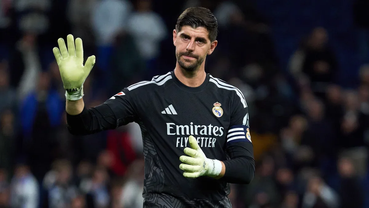 Courtois El Clasico'da yok